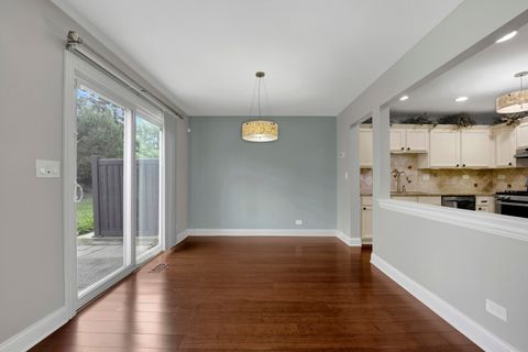 Tiny photo for 347 W Prairie Circle, Itasca, IL 60143 (MLS # 12656124)