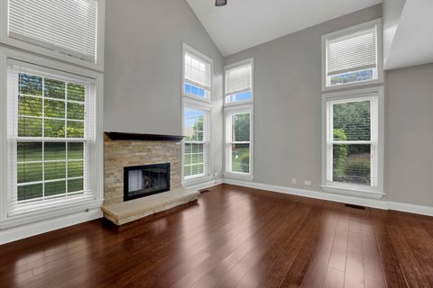 Tiny photo for 347 W Prairie Circle, Itasca, IL 60143 (MLS # 12656124)