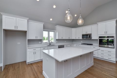 Tiny photo for 1106 E North Path, Lot 1, Wheaton, IL 60187 (MLS # 12480226)