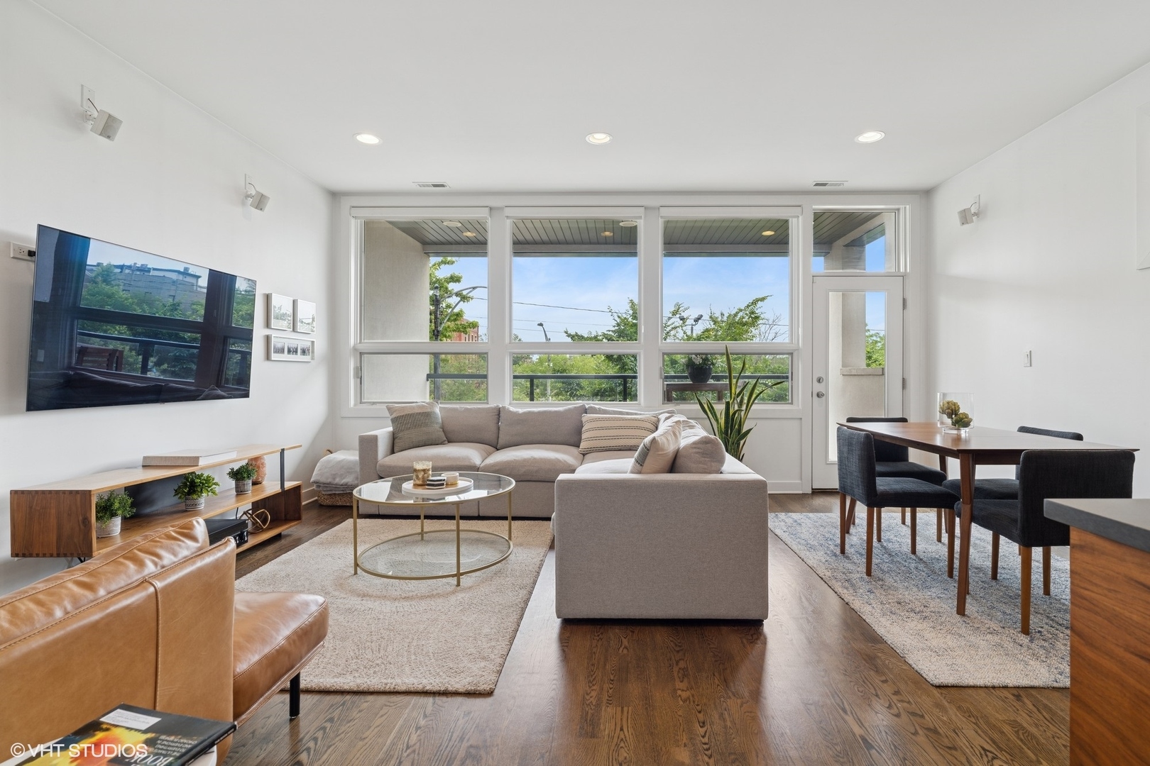 1459 W Grand Avenue 2