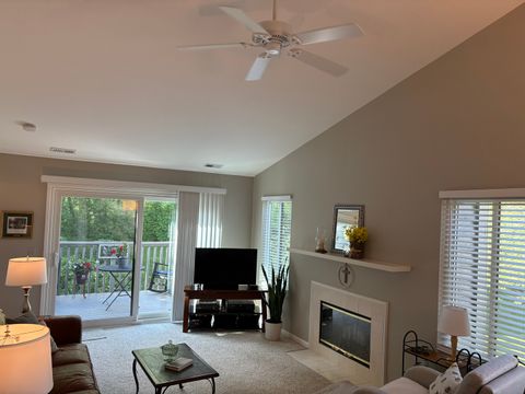 Tiny photo for 414 White Oak Lane, Barrington, IL 60010 (MLS # 12673349)