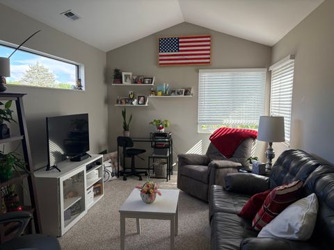 Tiny photo for 414 White Oak Lane, Barrington, IL 60010 (MLS # 12673349)
