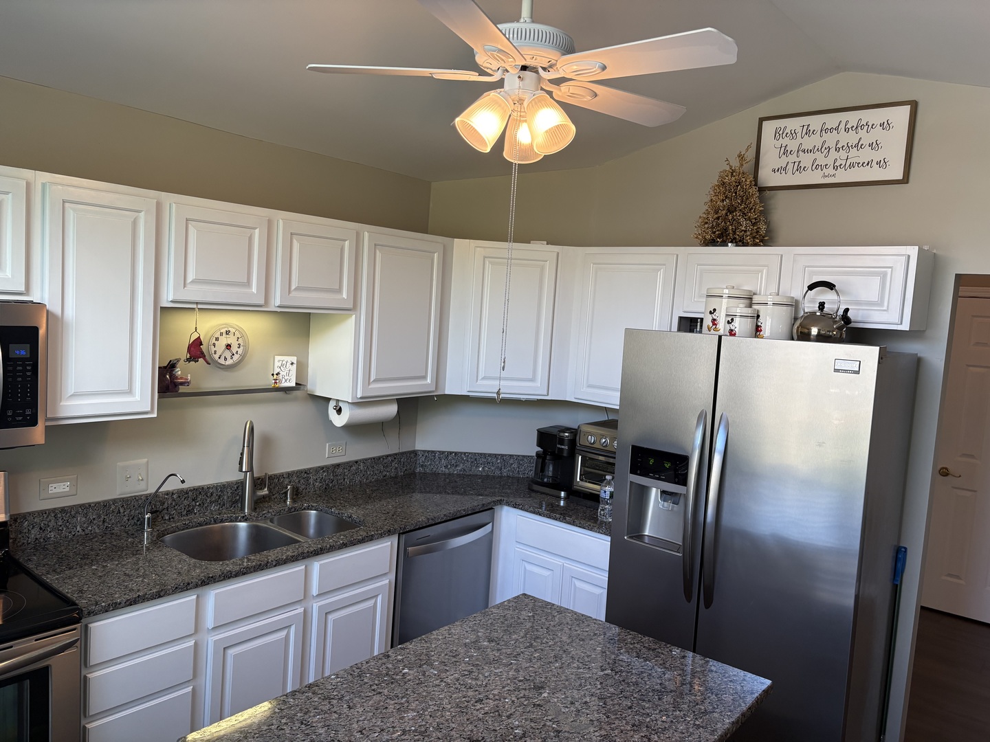 414 White Oak Lane