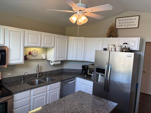 Tiny photo for 414 White Oak Lane, Barrington, IL 60010 (MLS # 12673349)