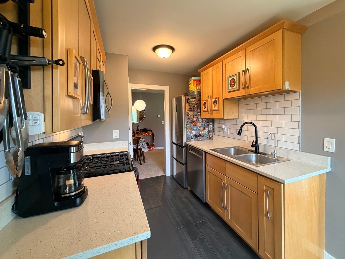 2S405 Emerald Green Drive C