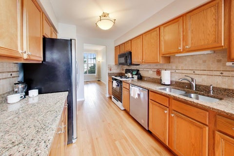 Tiny photo for 60 W 20th Street, Lombard, IL 60148 (MLS # 12728159)