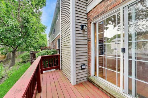 Tiny photo for 60 W 20th Street, Lombard, IL 60148 (MLS # 12728159)