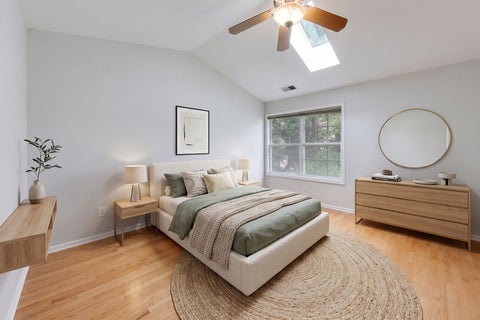 Tiny photo for 60 W 20th Street, Lombard, IL 60148 (MLS # 12728159)