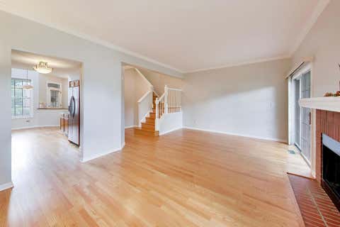 Tiny photo for 60 W 20th Street, Lombard, IL 60148 (MLS # 12728159)