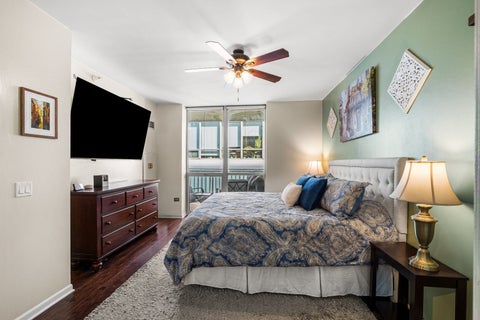 Tiny photo for 645 N Kingsbury Street #2201, Chicago, IL 60654 (MLS # 12786073)