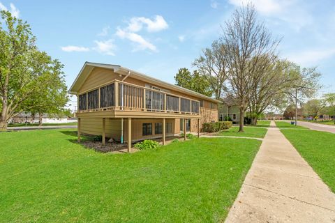 Tiny photo for 312 E 5th Street, Minonk, IL 61760 (MLS # 12623836)