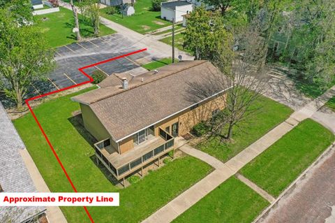 Tiny photo for 312 E 5th Street, Minonk, IL 61760 (MLS # 12623836)