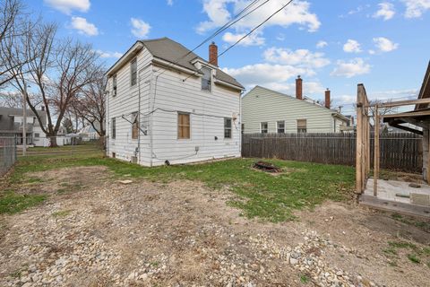 Tiny photo for 209 S Thornwood Avenue, Davenport, IA 52802 (MLS # 12604841)