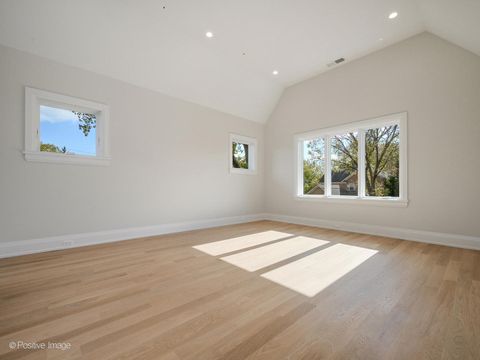 Tiny photo for 1917 Washington Avenue, Wilmette, IL 60091 (MLS # 12505826)