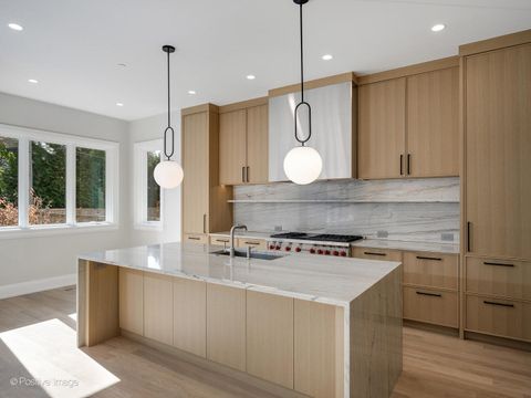 Tiny photo for 1917 Washington Avenue, Wilmette, IL 60091 (MLS # 12505826)