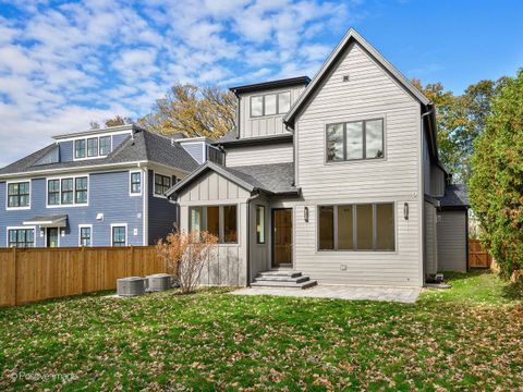 Tiny photo for 1917 Washington Avenue, Wilmette, IL 60091 (MLS # 12505826)