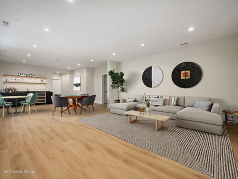 Tiny photo for 1917 Washington Avenue, Wilmette, IL 60091 (MLS # 12505826)