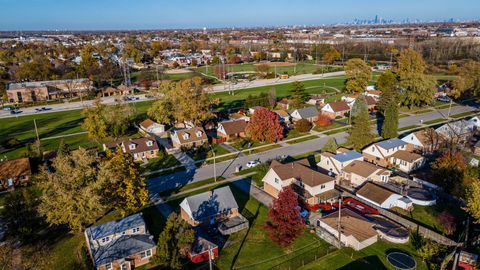 A home in Bridgeview