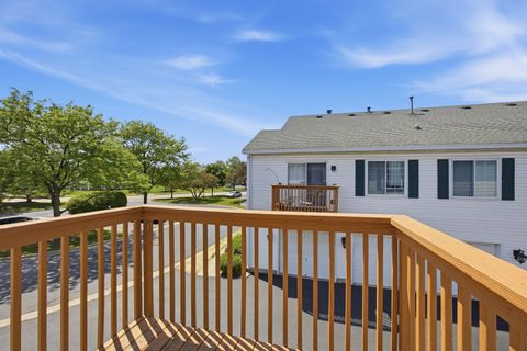 Tiny photo for 729 Fieldcrest Drive #C, South Elgin, IL 60177 (MLS # 12652191)
