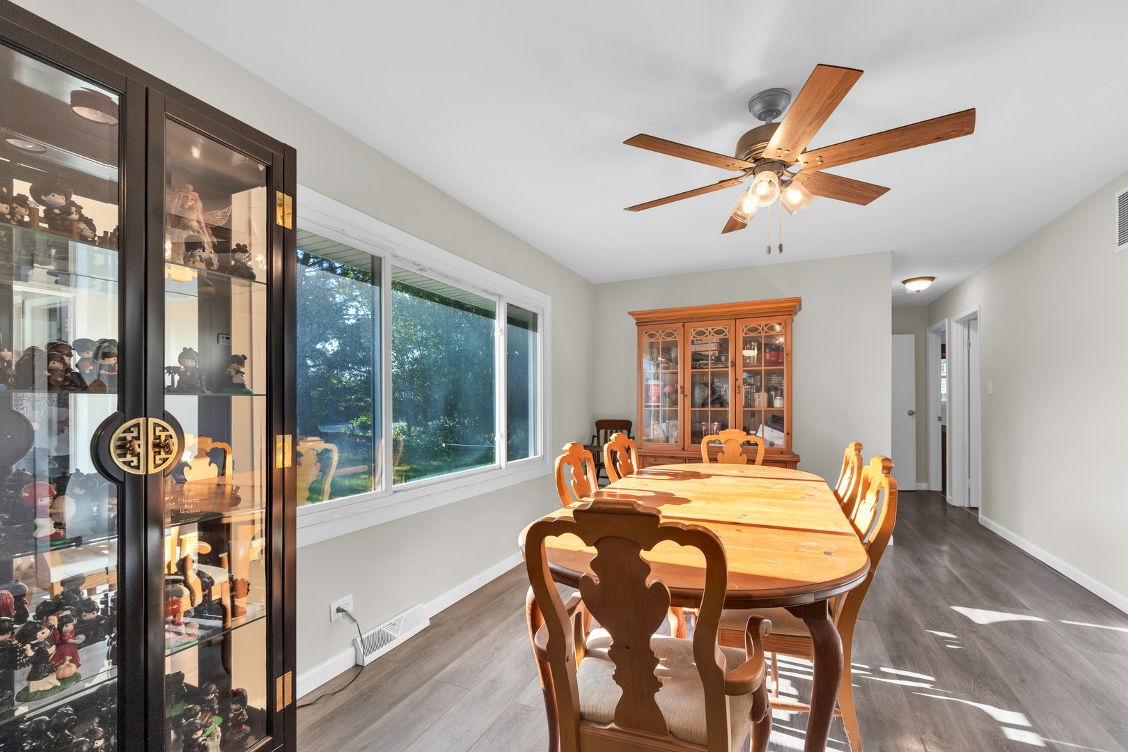 1275 Bloomingdale Road