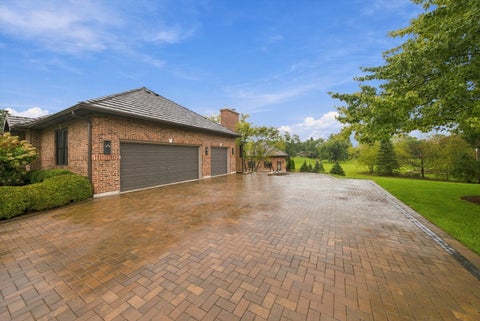 Tiny photo for 955 Livingston Lane, Inverness, IL 60010 (MLS # 12777640)