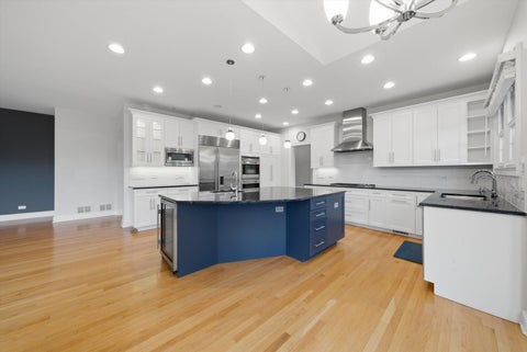 Tiny photo for 955 Livingston Lane, Inverness, IL 60010 (MLS # 12777640)