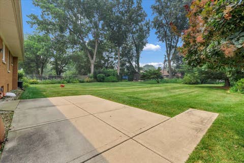 Tiny photo for 23W566 Bryn Mawr Avenue, Roselle, IL 60172 (MLS # 12707143)