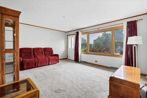 Tiny photo for 23W566 Bryn Mawr Avenue, Roselle, IL 60172 (MLS # 12707143)
