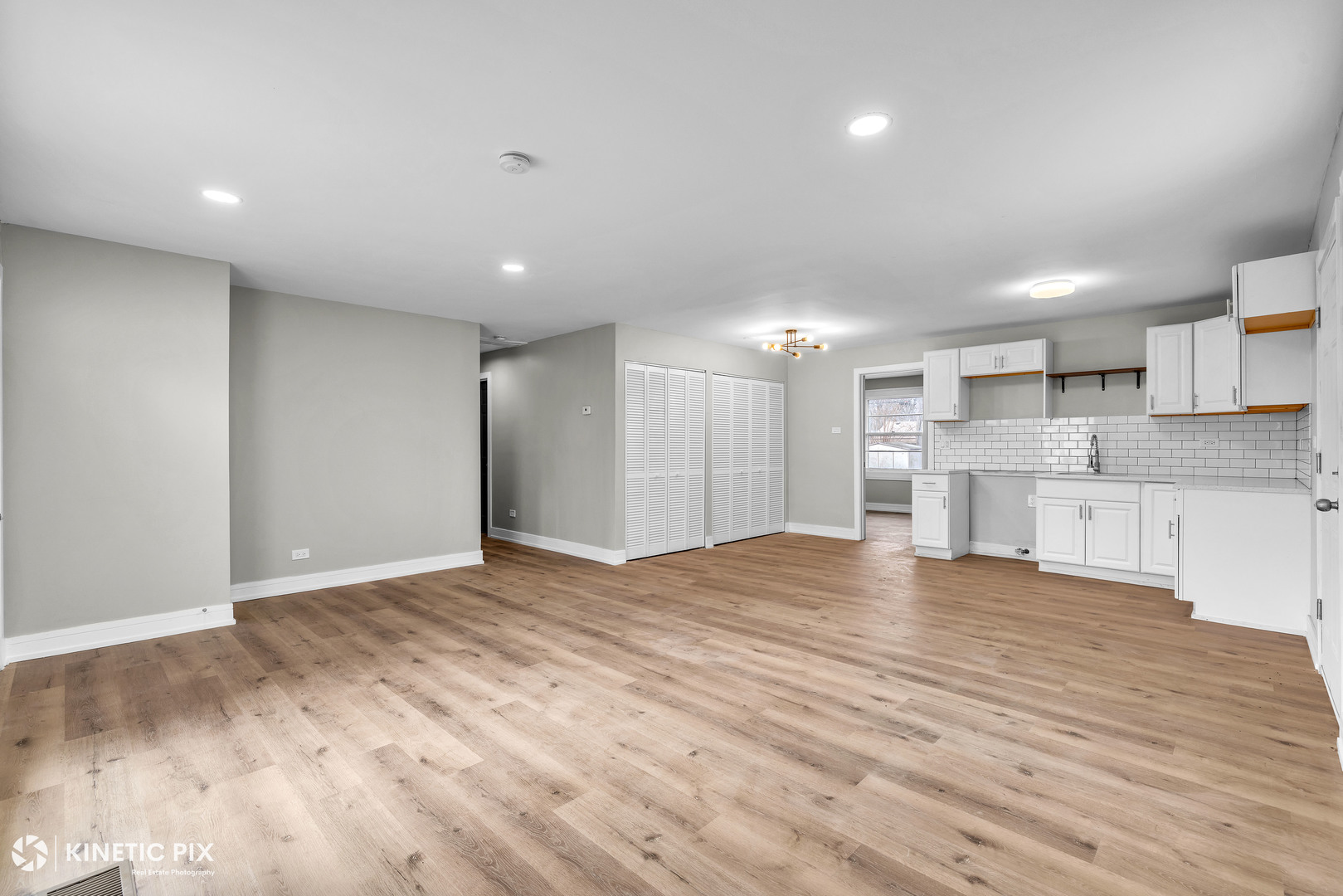 338 Indianwood Drive