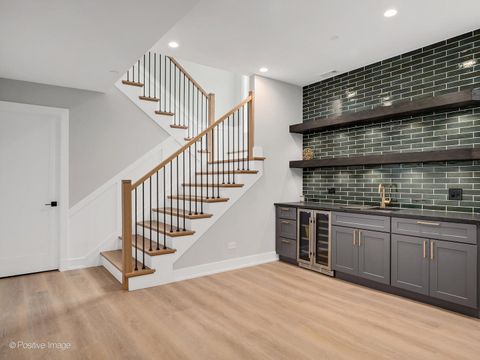 Tiny photo for 5515 Alabama Avenue, Clarendon Hills, IL 60514 (MLS # 12492111)
