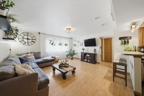 Tiny photo for 10437 Natoma Avenue #11, Chicago Ridge, IL 60415 (MLS # 12623994)