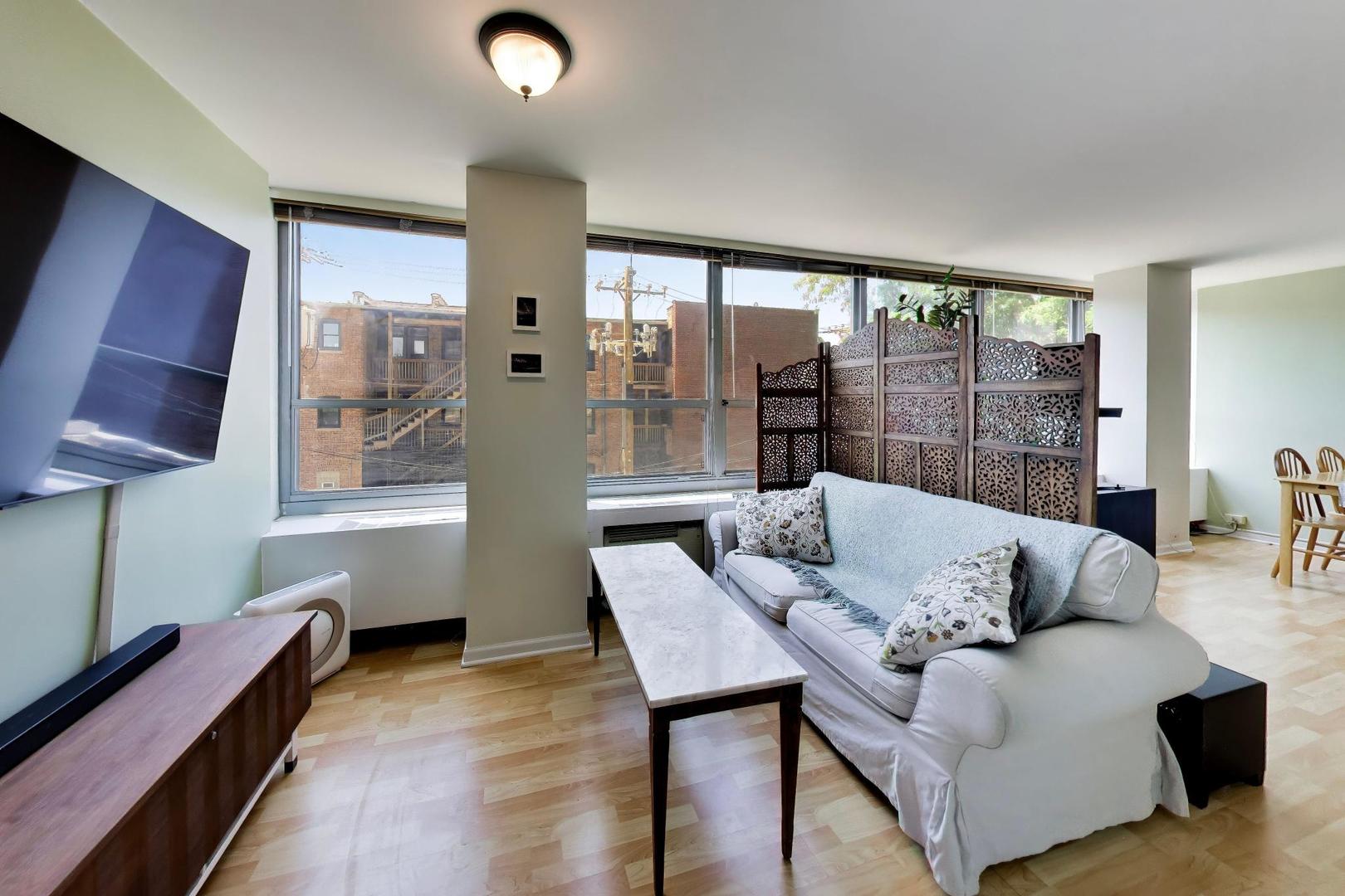 3550 N Lake Shore Drive 228
