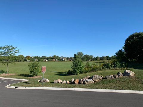 Tiny photo for 2601 Harnish Drive, Algonquin, IL 60102 (MLS # 12487700)