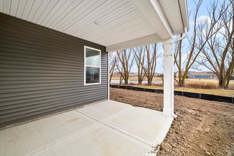 Tiny photo for 2601 Harnish Drive, Algonquin, IL 60102 (MLS # 12487700)