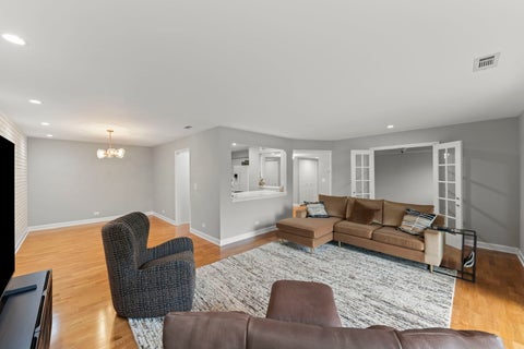 Tiny photo for 201 Lake Hinsdale Drive #111, Willowbrook, IL 60527 (MLS # 12784916)