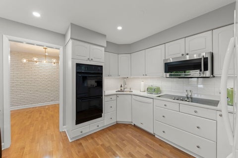 Tiny photo for 201 Lake Hinsdale Drive #111, Willowbrook, IL 60527 (MLS # 12784916)