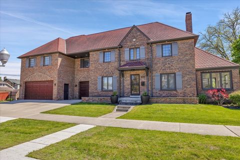 7439 W Lunt Avenue Chicago IL 60631