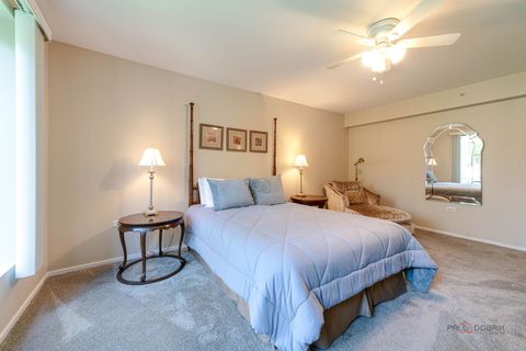 Tiny photo for 1633 2nd Street #302, Highland Park, IL 60035 (MLS # 12483607)