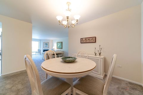 Tiny photo for 1633 2nd Street #302, Highland Park, IL 60035 (MLS # 12483607)