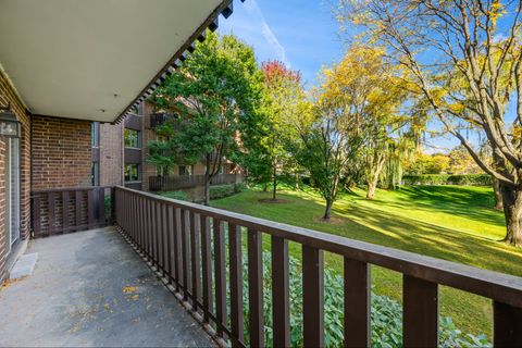 Tiny photo for 1125 Lake Cook Road #209, Northbrook, IL 60062 (MLS # 12532214)