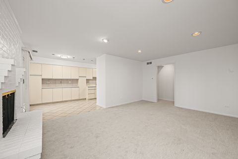 Tiny photo for 1125 Lake Cook Road #209, Northbrook, IL 60062 (MLS # 12532214)