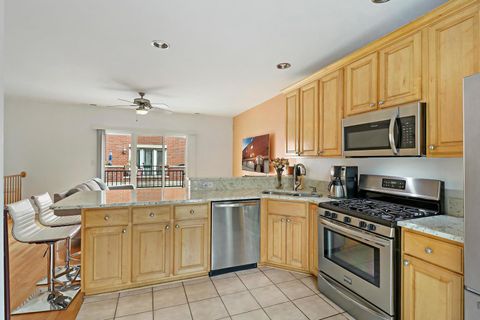 Tiny photo for 4549 N central Avenue #8, Chicago, IL 60630 (MLS # 12586709)