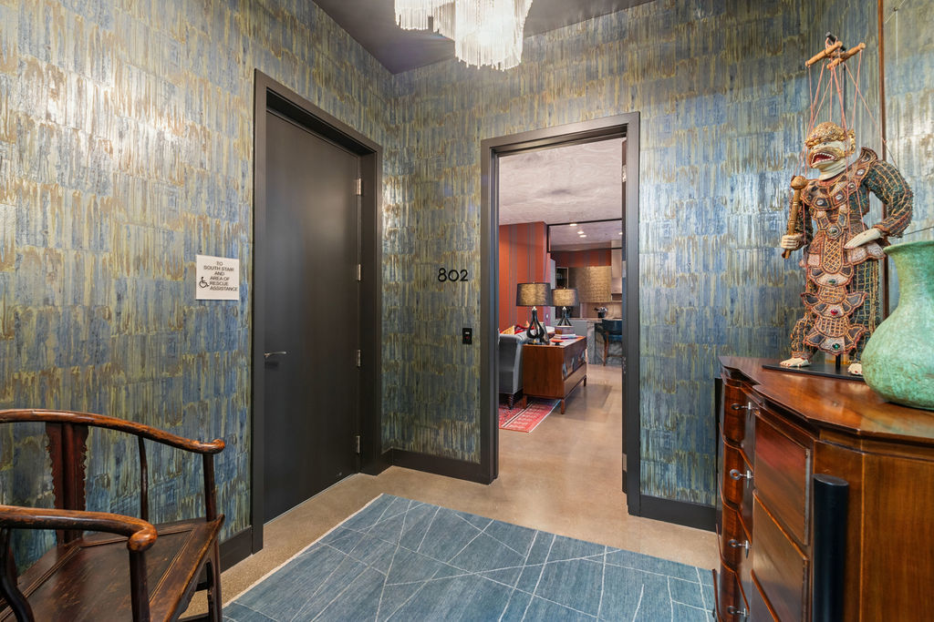 900 W Washington Boulevard 802