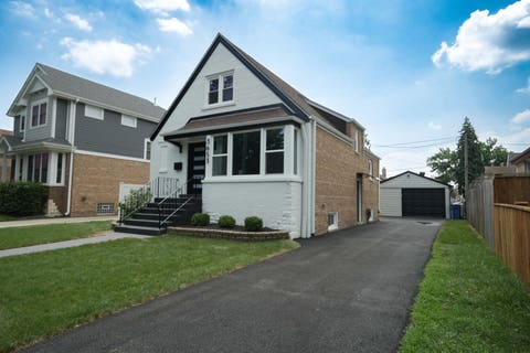 Photo of 3653 W 107th Street, Chicago, IL 60655 (MLS # 12699699)