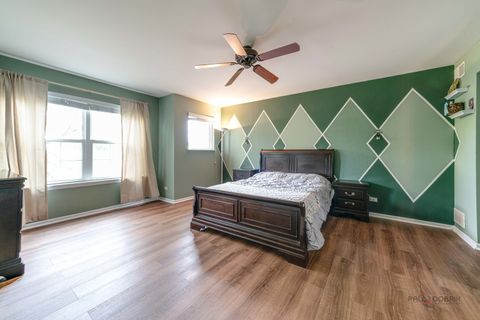 Tiny photo for 422 Shadow Creek Drive, Vernon Hills, IL 60061 (MLS # 12472074)