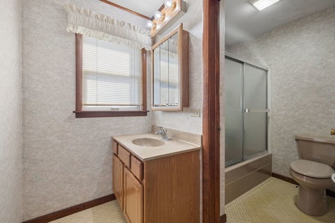 Tiny photo for 1610 Madison Street, Lockport, IL 60441 (MLS # 12751651)