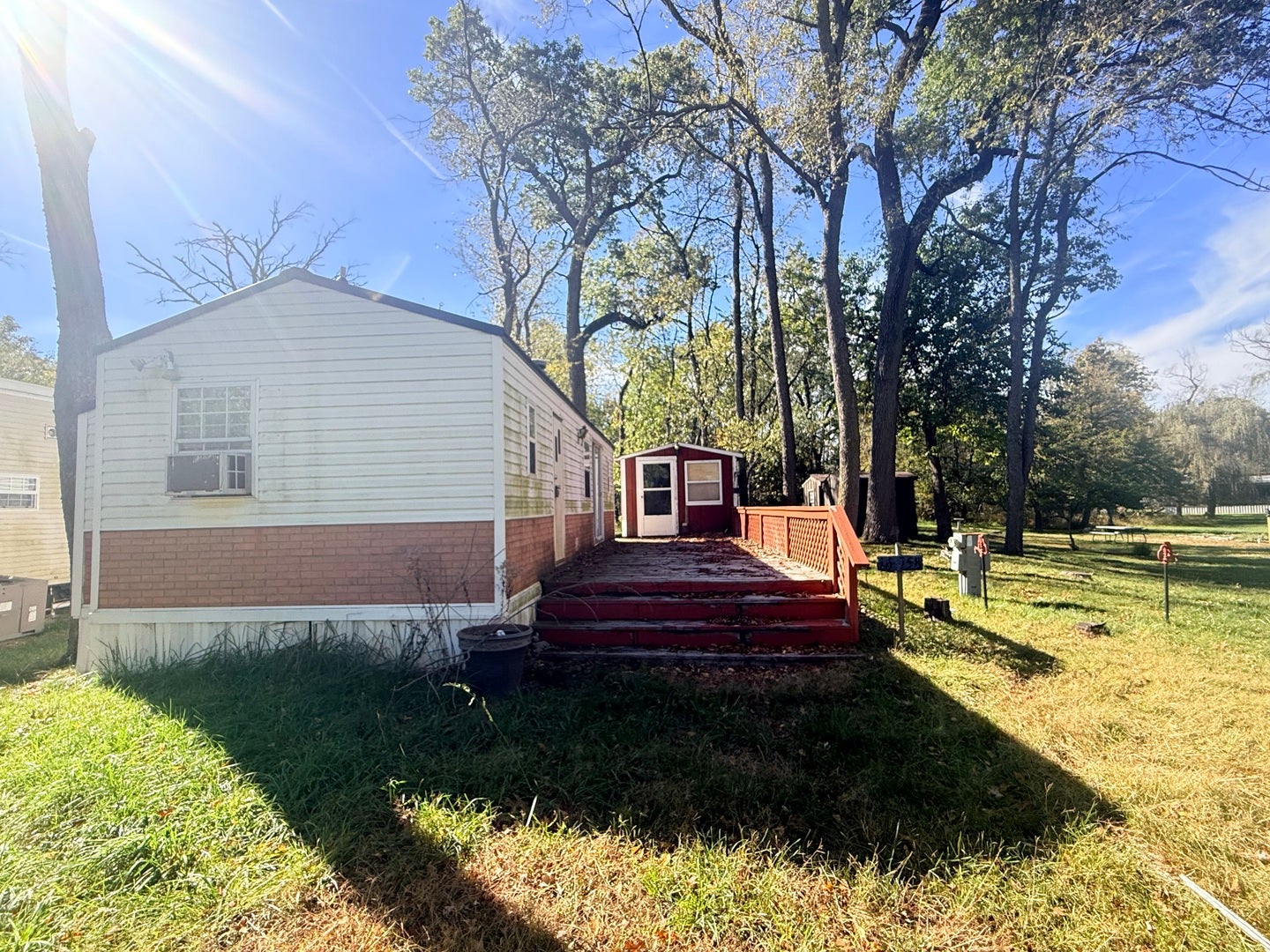 16-157/158 Woodhaven Lakes