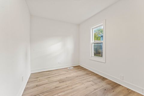 Tiny photo for 18241 Ridgewood Avenue, Lansing, IL 60438 (MLS # 12510384)