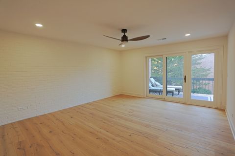 Tiny photo for 1719 Wildberry Drive #B, Glenview, IL 60025 (MLS # 12519987)