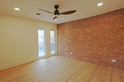 Tiny photo for 1719 Wildberry Drive #B, Glenview, IL 60025 (MLS # 12519987)